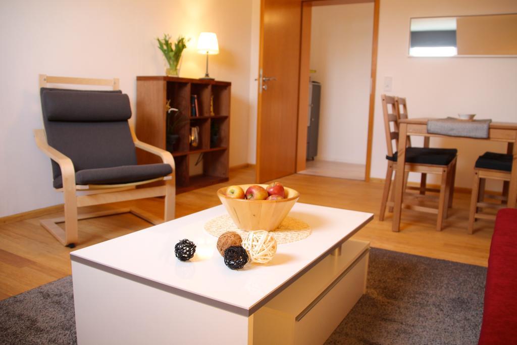Ferienwohnung Kirchturmblick Euren Tréveris Exterior foto